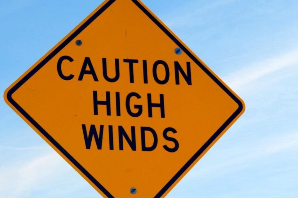 Hold onto your hats! Wind advisory in effect for lower Columbia Basin ...