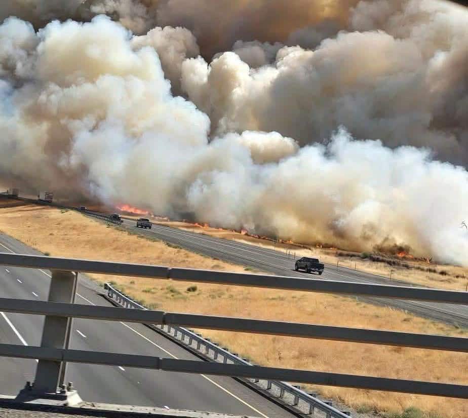 Smoke from wildfire Saturday south of Hermiston causes multiple crashes