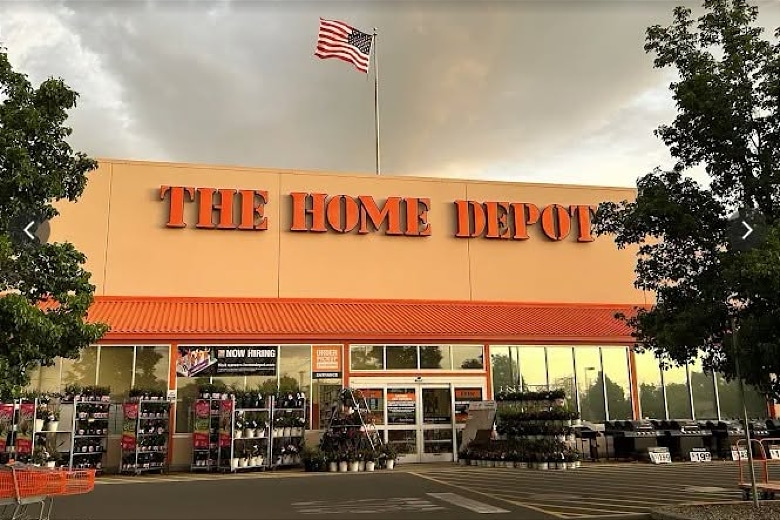 College Place Home Depot sting nets 13 suspects, drugs, and stolen goods